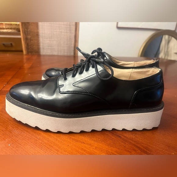 Zara Women’s Platform Oxford Loafers Size 39 Black Lace Up - Picture 2 of 8